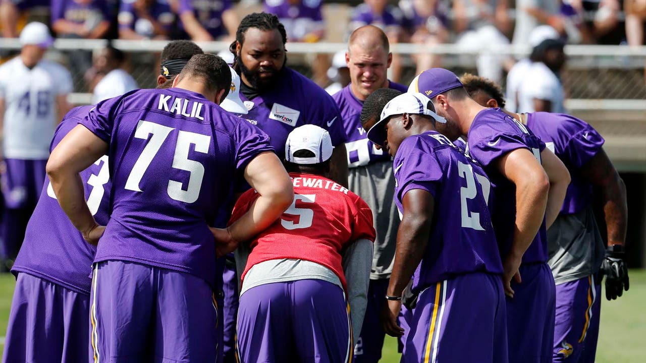 Vikings players 'go back to college' for 50th consecutive training camp in Mankato